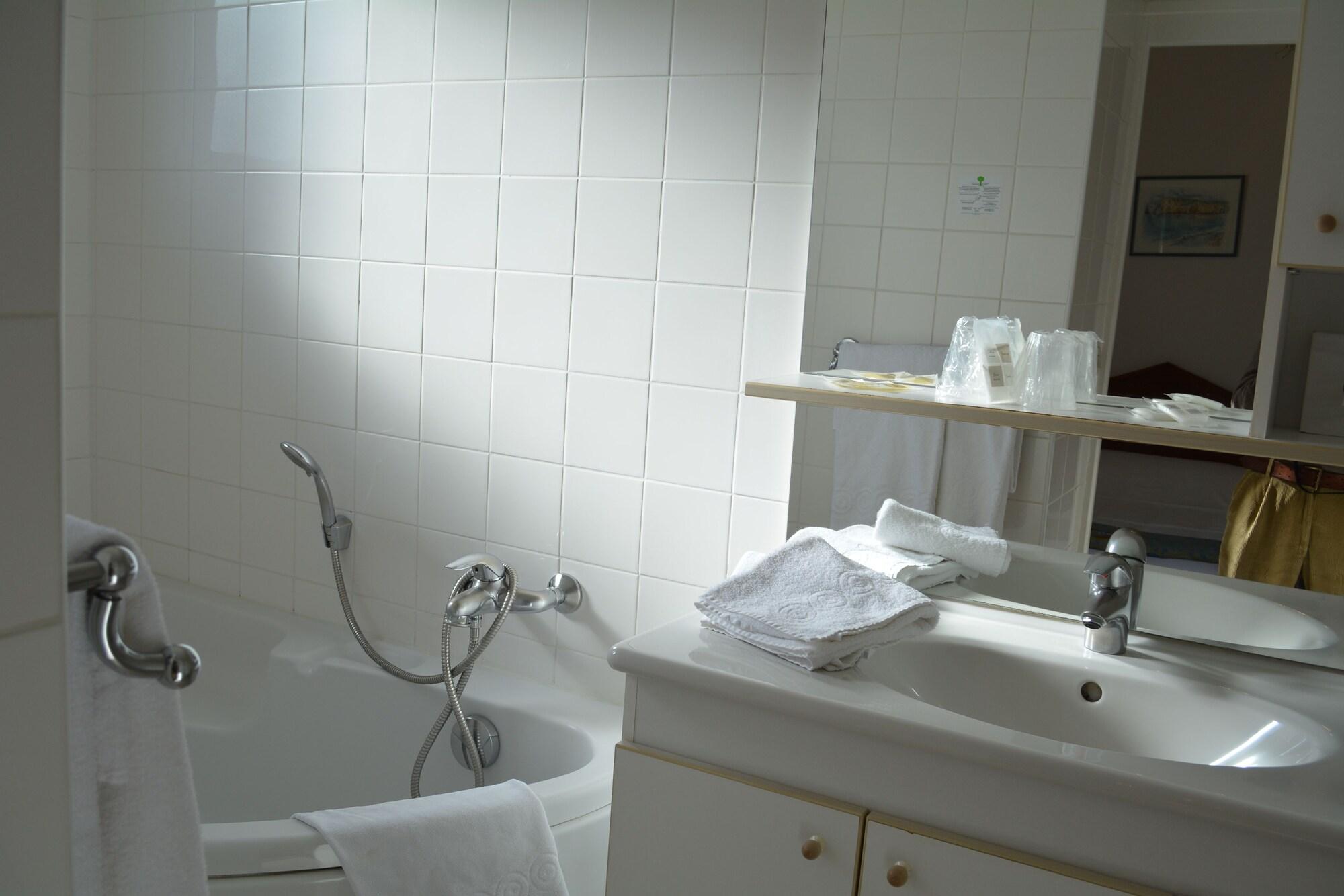 Marie Anne Hotel Довил Екстериор снимка